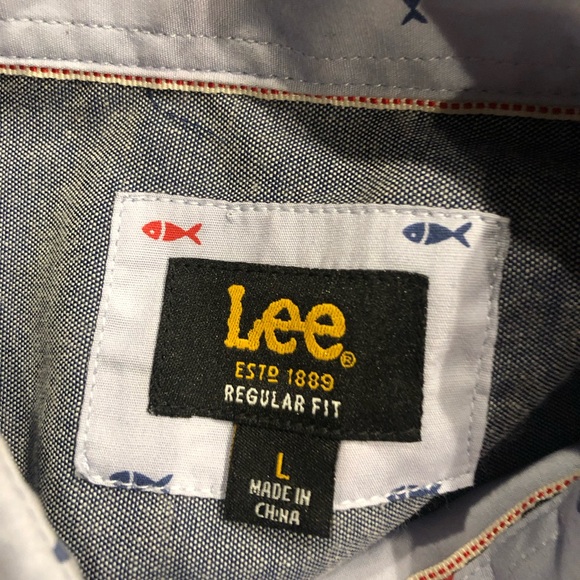 Light Blue button up Fish print all over - Picture 3 of 3